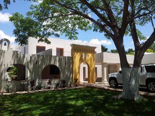 Casa en Club de Golf La Ceiba Merida Norte, con dos de sus recámaras en PB
