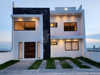 Casa en condominio en venta en Lomas de Juriquilla, Querétaro, Querétaro