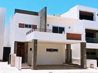 Casa en renta anual en Altabrisa Residencial, Cerritos, Mazatlàn, Sin.