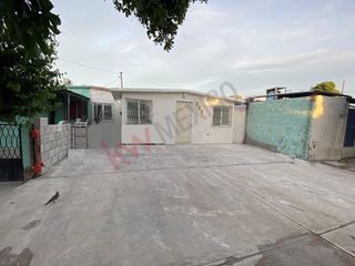 Casa de un piso con 3 recámaras en venta, Colonia Alamedas, Torreón, Coahuila