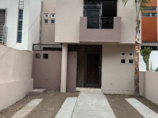 Casa venta Colinas de California, Tijuana. Cerca Hipódromo, Zona Río, Rosarito