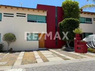 Casa en Condominio en villas del meson (PRIVADA RINCON DEL LAGO) - (3)