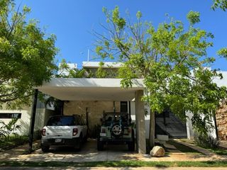Casa en renta con páneles solares en Residencial Olivos
