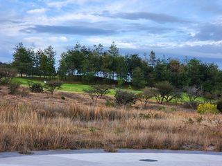 Terreno dentro de un RANCHET colinda con Campo de Golf