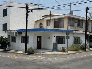 Casa en  VENTA en esquina para remodelar o derrumbar Casco Urbano San Pedro Monterrey