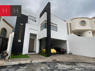Casa en venta Hacienda San Jerónimo al Poniente de Monterrey N.L.