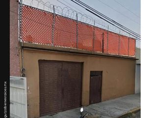 Casa de 2 Pisos en Nueva Atzacoalco, Remate Bancario, Gustavo A Madero