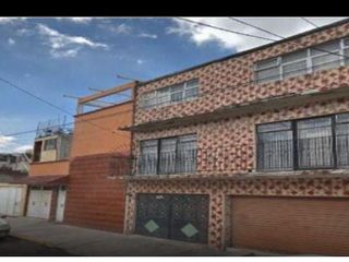 Casa en  en remate en Ampliacion Casas Aleman, Gustavo a Madero, CDMX