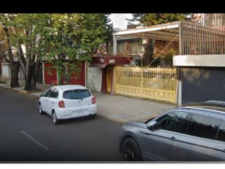 CASA EN PASEOS DE TAXQUEÑA POR REMATE HIPOTECARIO