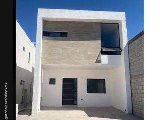 Casa en  Cerrada las Palmas, Torreón, Coahuila.
