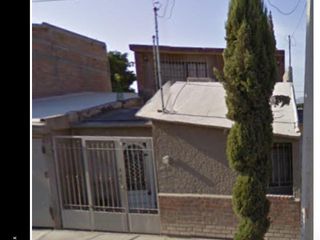 Casa en  Remate Bancario en Santa Rosa
