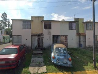 Casa en Fraccionamiento Galaxia Bonito Jalisco Remate