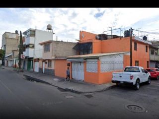 Casa en  Remate en Col. Amp. Providencia, Gustavo A. Madero, CDMX.