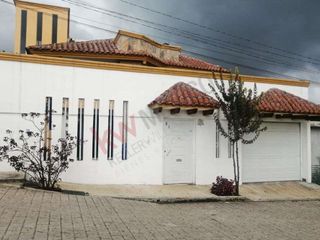 Casa en VENTA en esquina en Privada Agapandos en Lomas de Huitepec, San Cristóbal de Las Casas