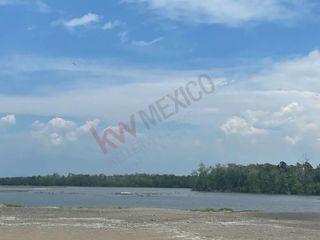 Se VENDEN 12.5 hectáreas de terreno a orilla de playa en Chocohuital, Chiapas.