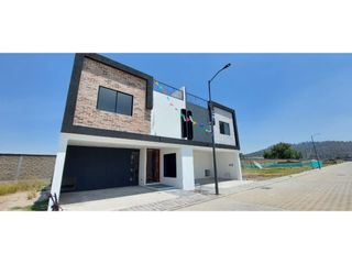 Casas nuevas en venta en Fraccionamiento Monterreal