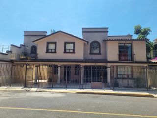 Casa en Condominio en Renta, Amoblada o Sin Muebles, San Carlos Metepec