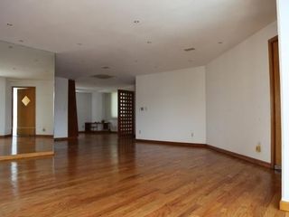 VENDO DEPARTAMENTO ENFRENTE DE CENTRO COMERCIAL SANTA FE GIRALTA