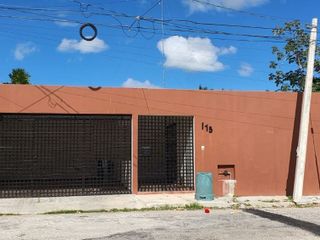 Casa Un Piso 2 Habitaciones y Piscina en San Antonio Cinta, Merida