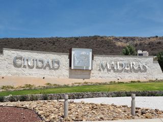 Terreno en venta en Ciudad Maderas Montaña