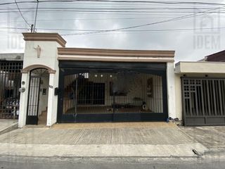 Casa en venta en Camino Real, Guadalupe NL