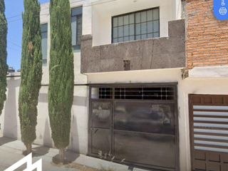 Casa en Remate Bancario; Santiago 202, Col. Vistas de Oriente, Aguascalientes, Ags.