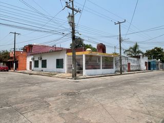 Terreno comercial en venta en Comalcalco Centro