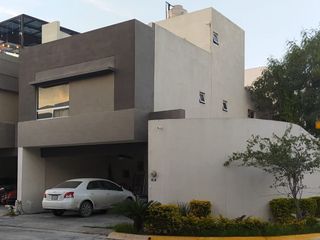 Casa en Venta en Privada Residencial Aviana, Escobedo, N.L.