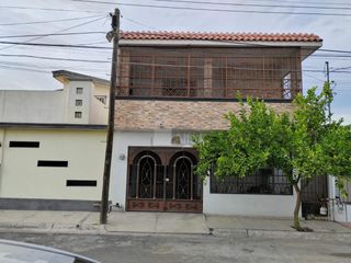 Casa sola en venta en Paseo  San Nicolás, San Nicolás de los Garza, Nuevo León