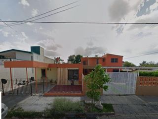 Casa en Remate Bancario; Calle 46, Col. Reparto Granjas, Kanasín, Yucatán.