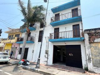 Edificio Residencial en Venta en Veracruz Centro GIS 24-4582