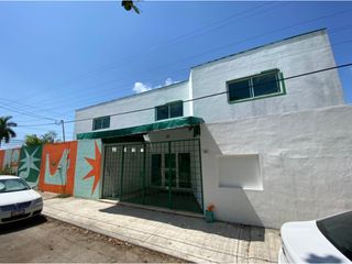 Local En Renta Con Alberca, Esq. Bonampak Cancún