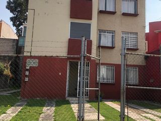 DEPARTAMENTO EN VENTA EN COLINAS DEL LAGO
