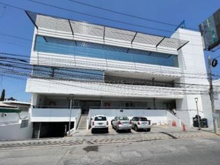 Locales / oficinas en renta  sobre Av. Revolución´