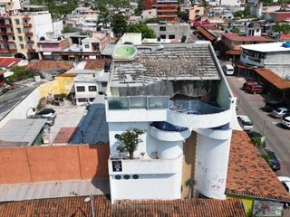 Edificio  EN VENTA Centro de Zihuatanejo Gro.
