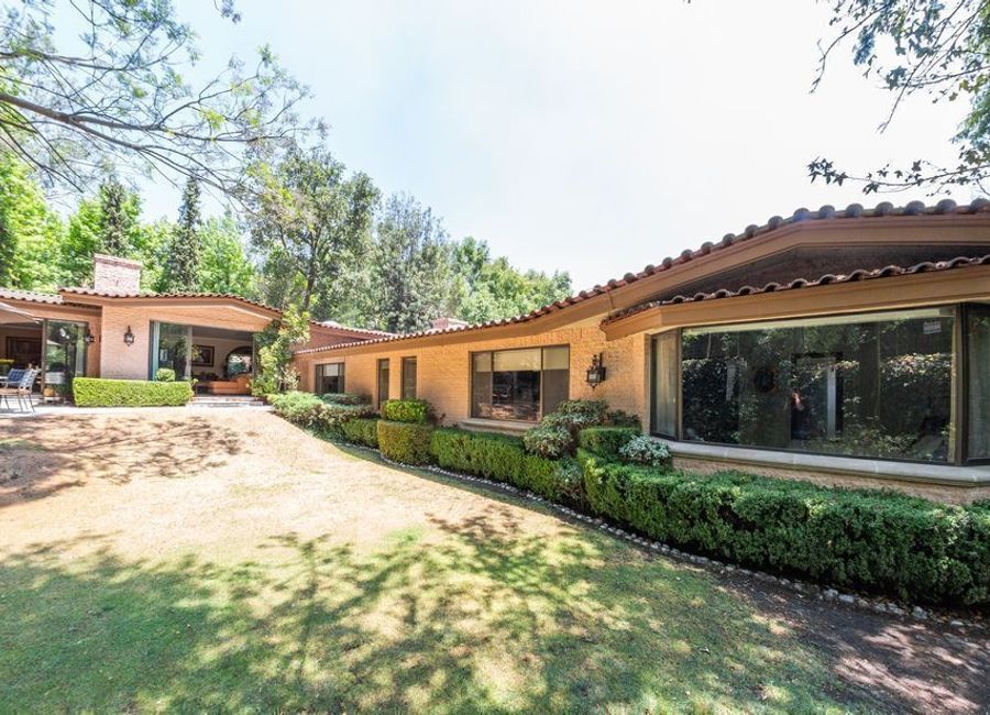 Impecable, 1 nivel, jardín 600m2 | Lamudi.com.mx