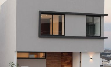 HERMOSA CASA DE DISEÑADOR