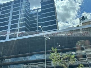 Av. Fundandores