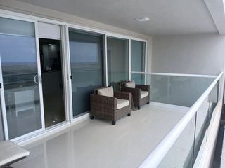 Villa de Lujo en La Jolla Excellence con Vistas al Mar y Acceso a Playa