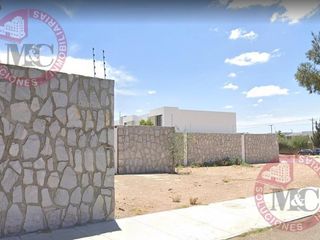 Terreno Comercial en Renta sobre Av. Solidaridad Hacienda el Cobano