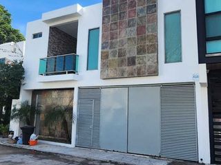CASA EN VENTA Y RENTA EN CIUDAD DEL CARMEN