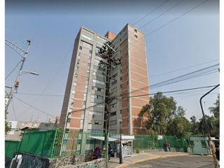 Depto en Remate en Integración Latinoamericana, F-662