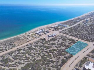 Terreno junto al mar en East Cape Los Cabos