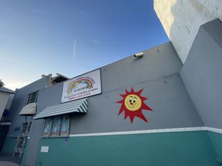 SE VENDE ESCUELA CON ALTO POTENCIAL COMERCIAL