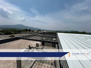 IB-QU0334 - Bodega Industrial en Venta en Querétaro, 1,710 m2.