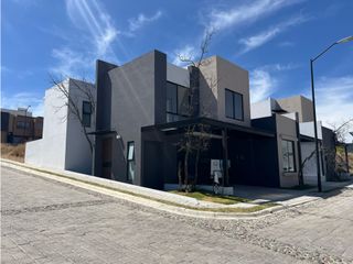 Casa En venta Marbore, Haras, En Esquina