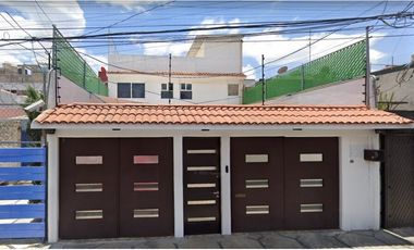 Casa en Remate en Prado Churubusco, FG-1425