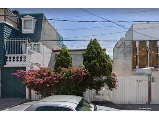 Casa en Remate en Avante, FG-1805