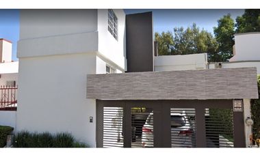 Casa en Remate en Lomas Verdes, FG-2007