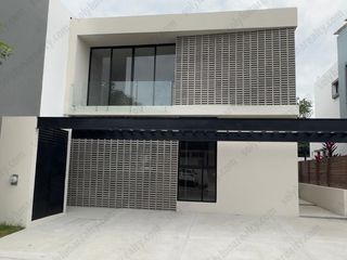 Privada Ikal 30 - Casa en Venta en Ejido Nuevo Vallarta